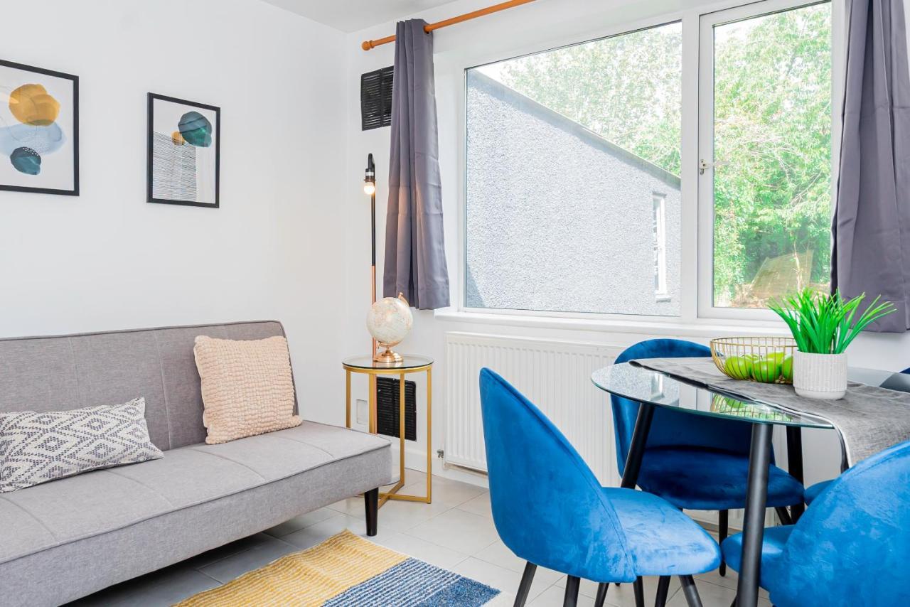 Charming 2-Bedroom Flat With A Garden And Free Parking At Abingdon Oxford Ngoại thất bức ảnh