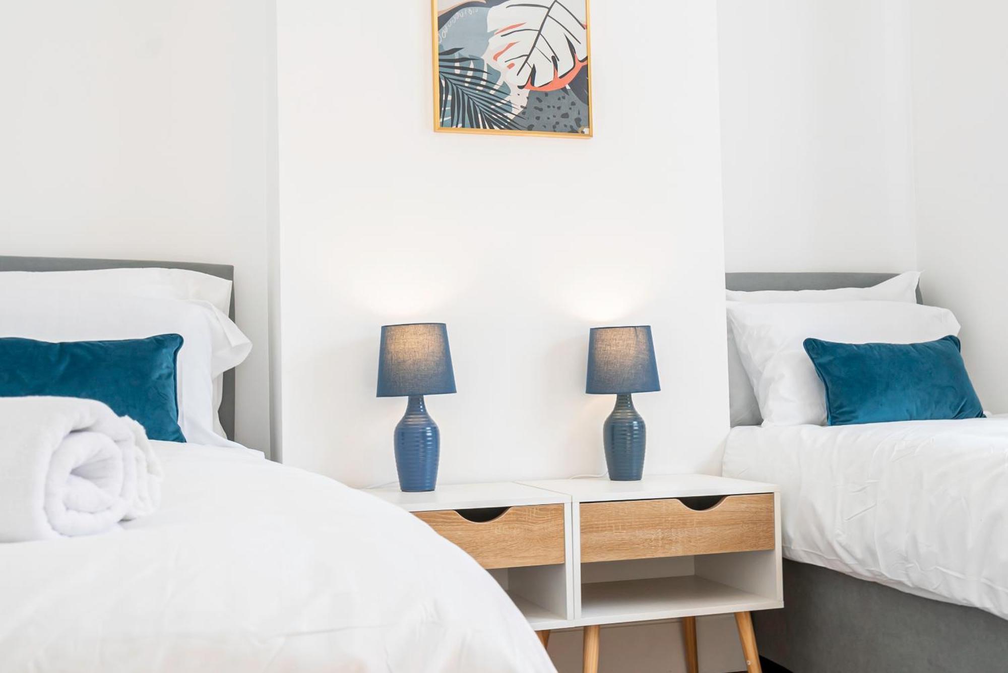 Charming 2-Bedroom Flat With A Garden And Free Parking At Abingdon Oxford Ngoại thất bức ảnh