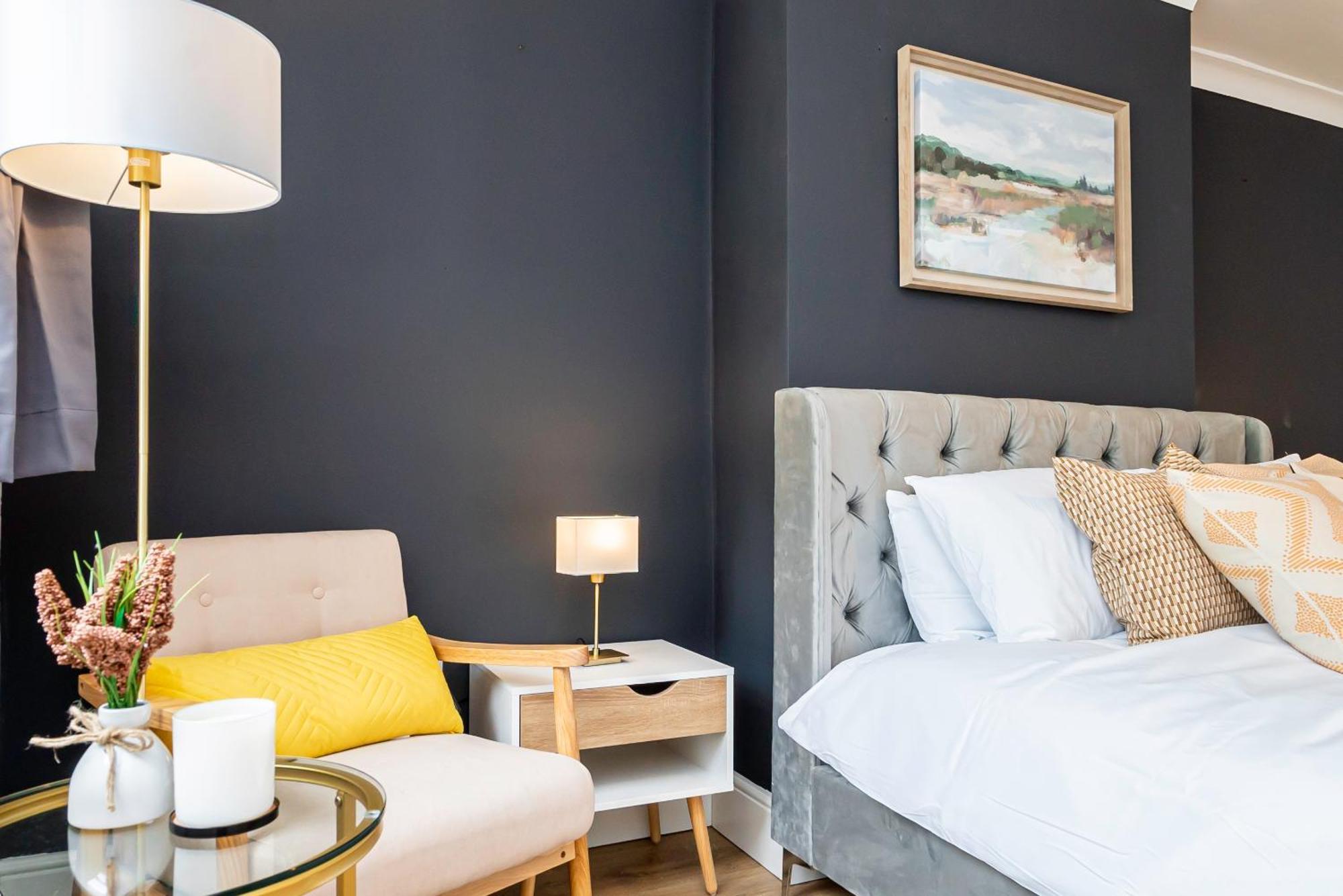 Charming 2-Bedroom Flat With A Garden And Free Parking At Abingdon Oxford Ngoại thất bức ảnh